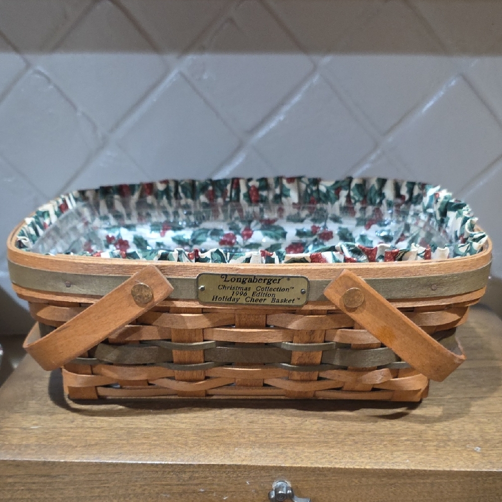 Longaberger Natural Woven Basket Christmas 1996 Holiday Cheer Basket